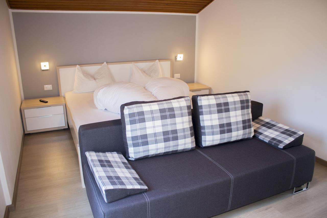 Schenna Garni Eden Bed & Breakfast Eksteriør billede