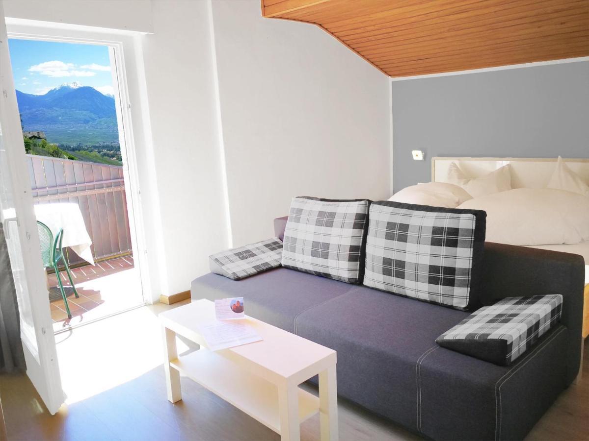 Schenna Garni Eden Bed & Breakfast Eksteriør billede